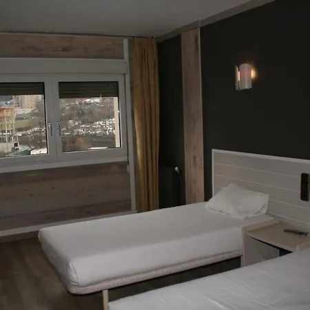 Szálloda Hmc K-ena Andorra la Vella