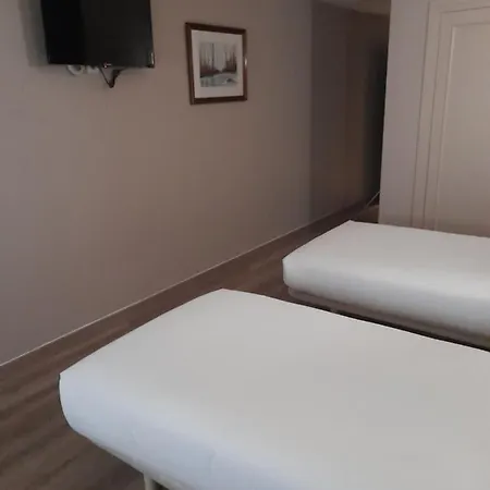 Szálloda Hmc K-ena 3*